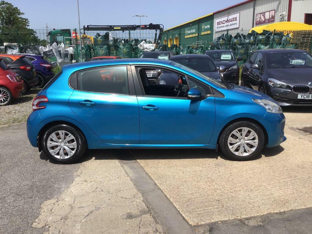 Peugeot 208 1.2 Vti Access Euro 5 OV62CMU Blue #5