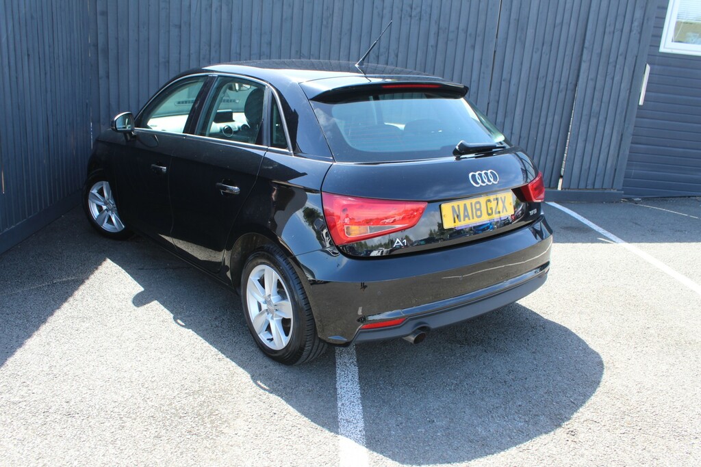 Audi A1 Hatchback 1.0 Tfsi Se 2018 NA18GZX Black #4