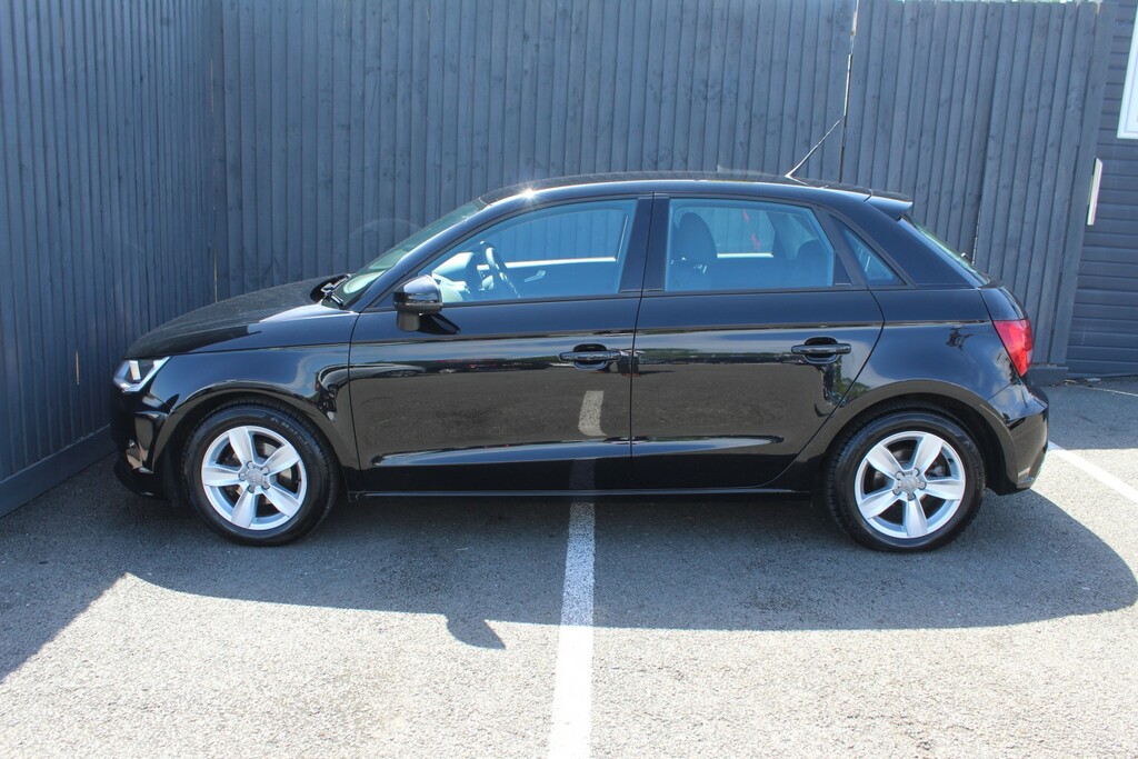 Audi A1 Hatchback 1.0 Tfsi Se 2018 NA18GZX Black #5