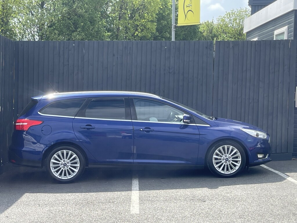 Ford Focus Estate 1.5 Tdci Titanium X 2018 YF18FVZ Blue #6