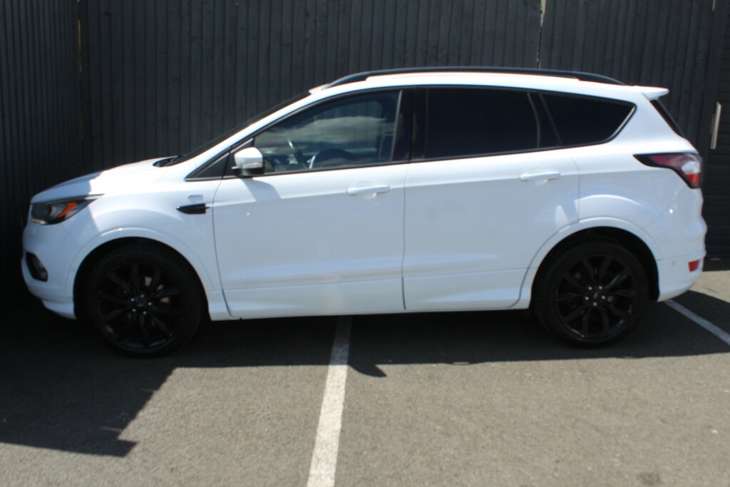 Ford Kuga Suv 2.0 Tdci Ecoblue St-line 2017 MA17WJV White #5