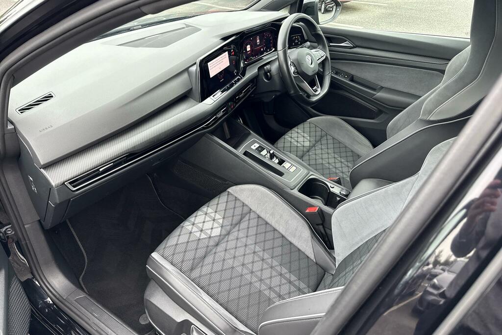 Volkswagen Golf 2.0 Tdi 150 R-line Dsg SXZ2262 Black #2