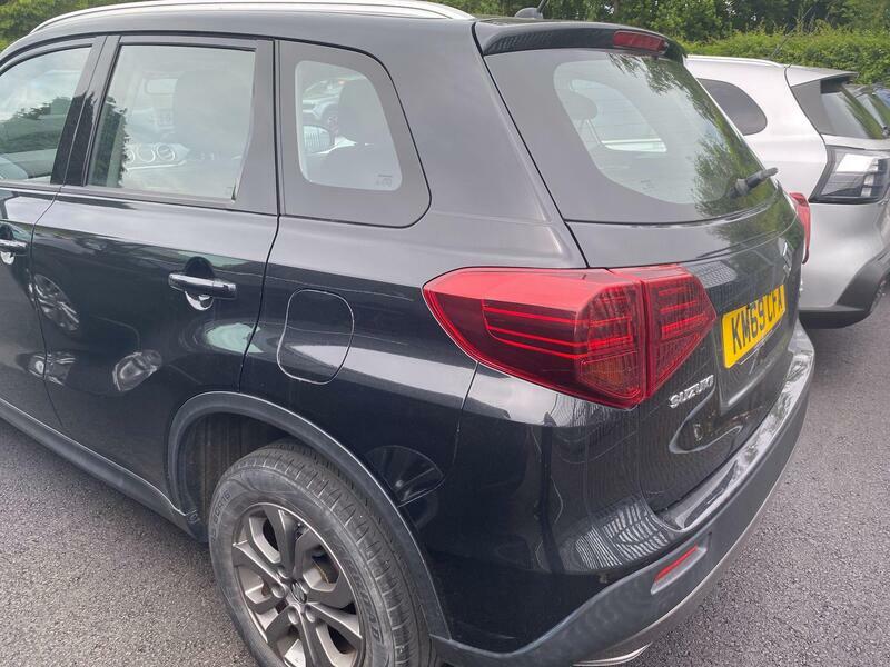 Suzuki Vitara 1.0 Boosterjet Sz4 Euro 6 Ss KM69CFA Black #4
