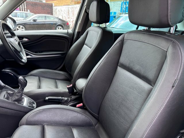 Vauxhall Zafira Tourer 2017 1.4I Turbo Sri Nav Mpv Euro FD67EXH Blue #5