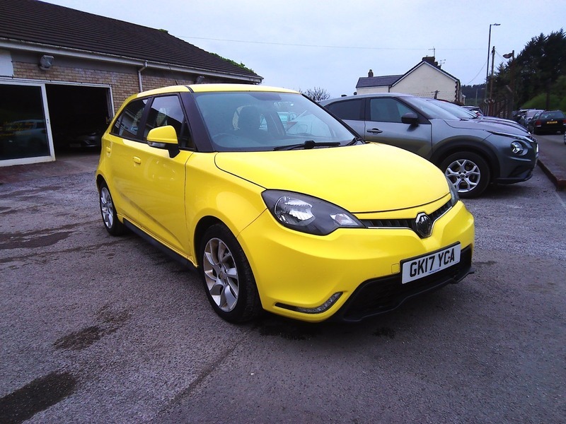 MG MG3 3 Form Sport Vti-tech GK17YCA Yellow #3