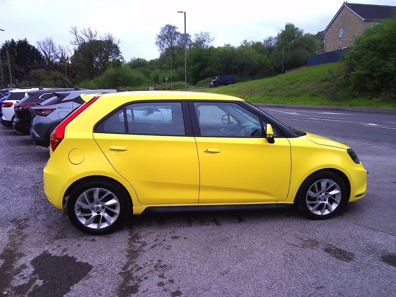 MG MG3 3 Form Sport Vti-tech GK17YCA Yellow #5