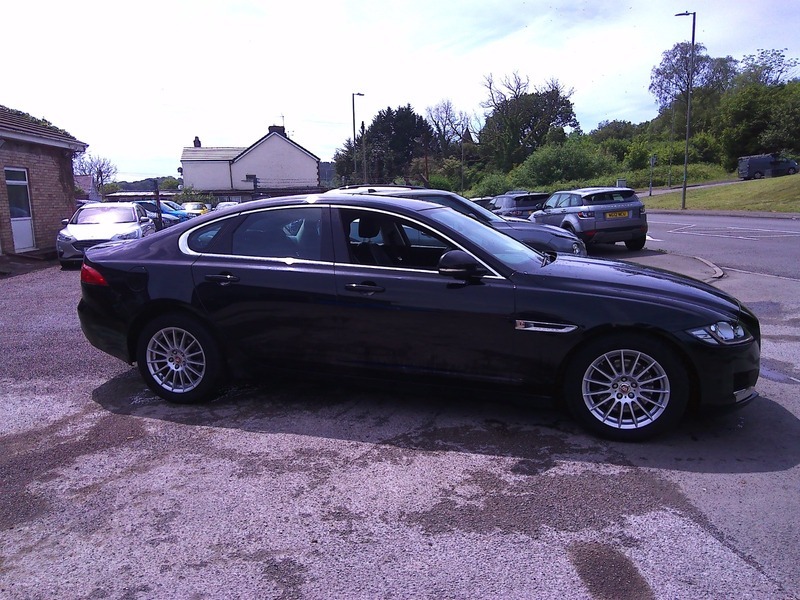 Jaguar XF D Prestige RV67XPA Black #5