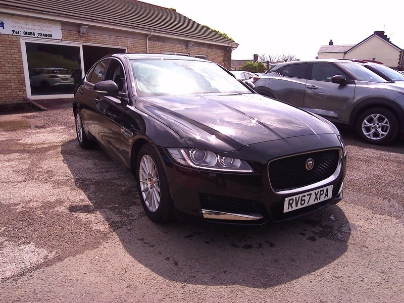Jaguar XF D Prestige RV67XPA Black #3