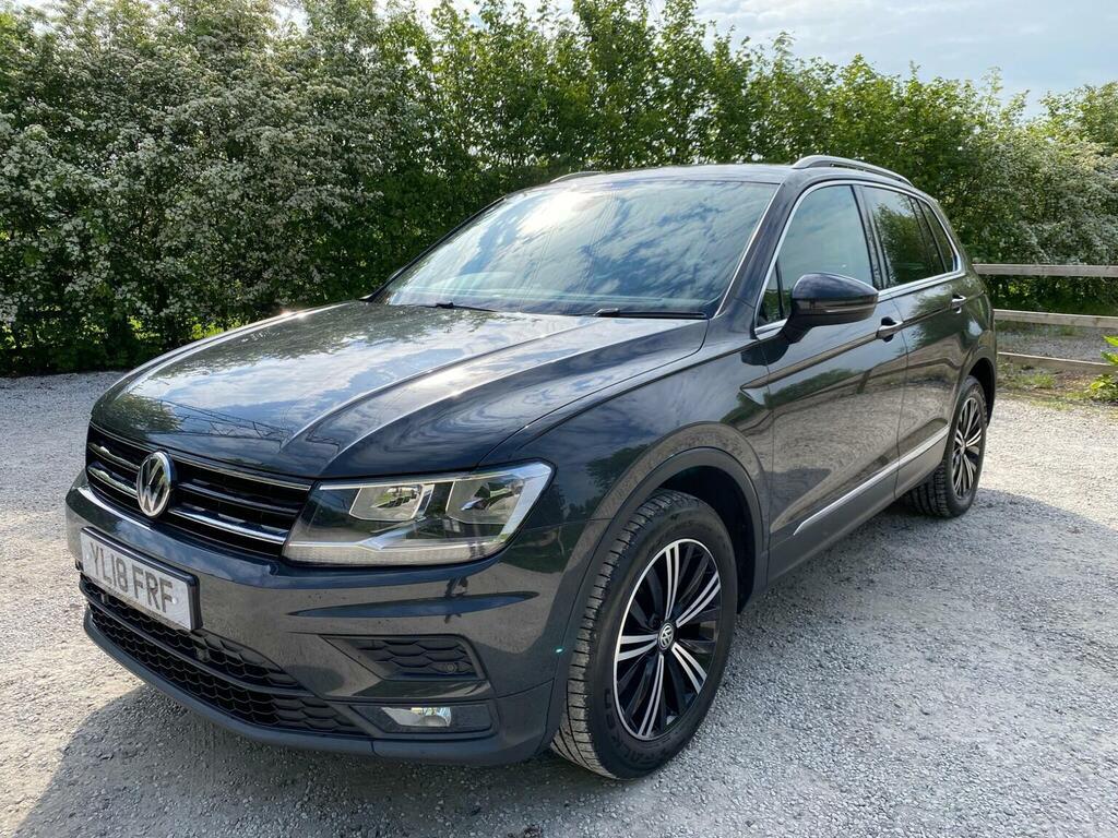 Volkswagen Tiguan Suv 2.0 Tdi Se Navigation Dsg 4Motion Euro 6 Ss YL18FRF Grey #3