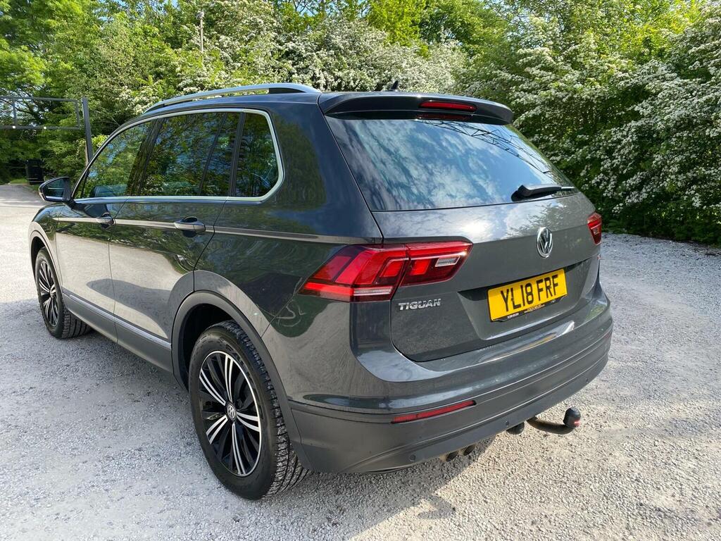 Volkswagen Tiguan Suv 2.0 Tdi Se Navigation Dsg 4Motion Euro 6 Ss YL18FRF Grey #5