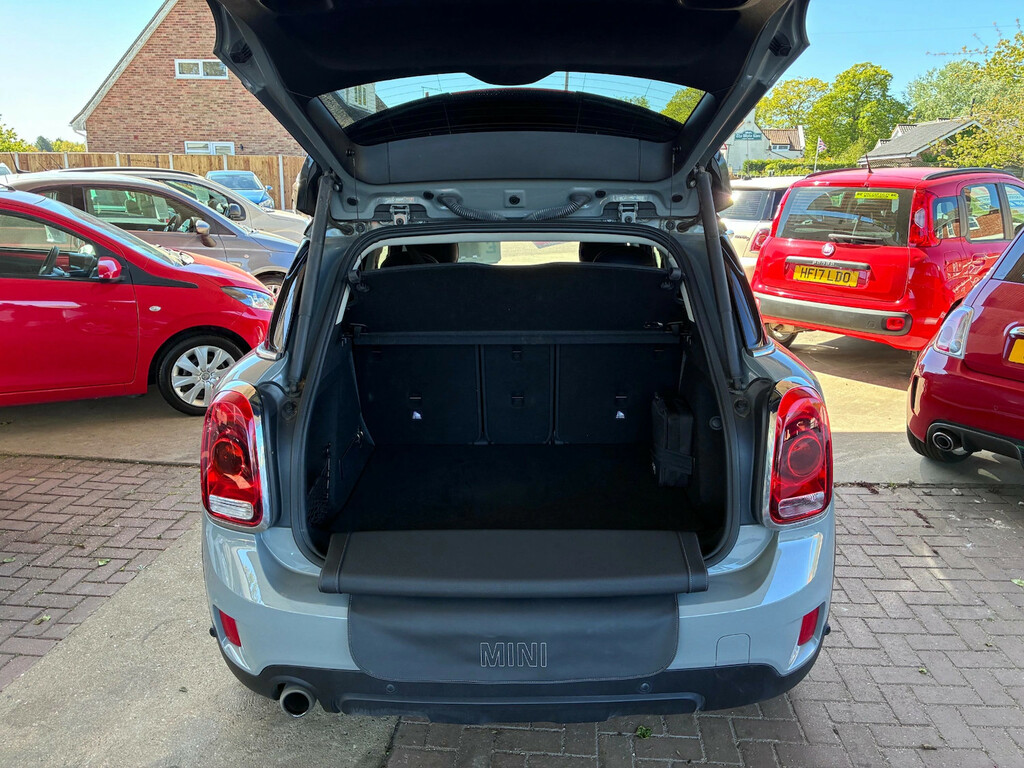 Mini Countryman 1.5 Cooper Chilli Pk Hatchback A KW67AFJ Grey #5
