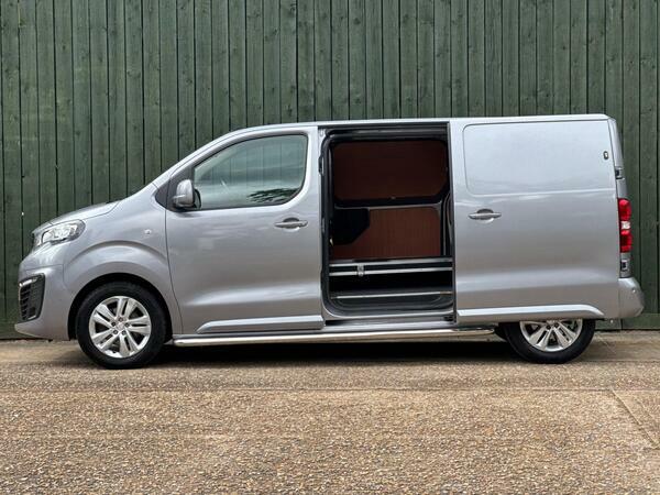 Peugeot Expert Mpv White #7