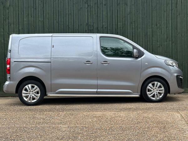 Peugeot Expert Mpv White #15