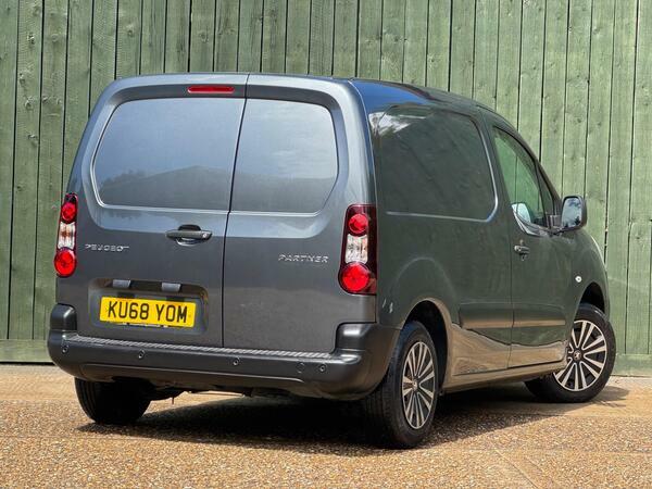 Peugeot Partner 1.6 Bluehdi 651 Professional L1 Grey #4
