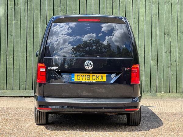 Volkswagen Caddy Maxi 2.0 Tdi C20 Bluemotion Tech Highline Lwb Euro 6 S Black #6