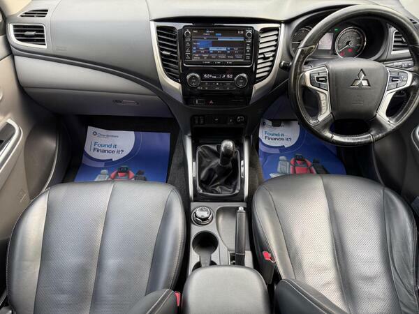 Mitsubishi L200 2.4 Di-d Dc Warrior Pickup Double Cab M WP17YVA Blue #2