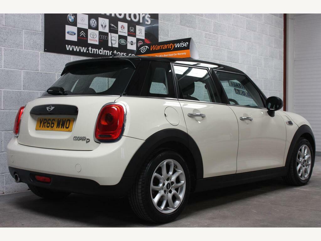 Mini Hatch 1.5 Cooper D Euro 6 S S White #6