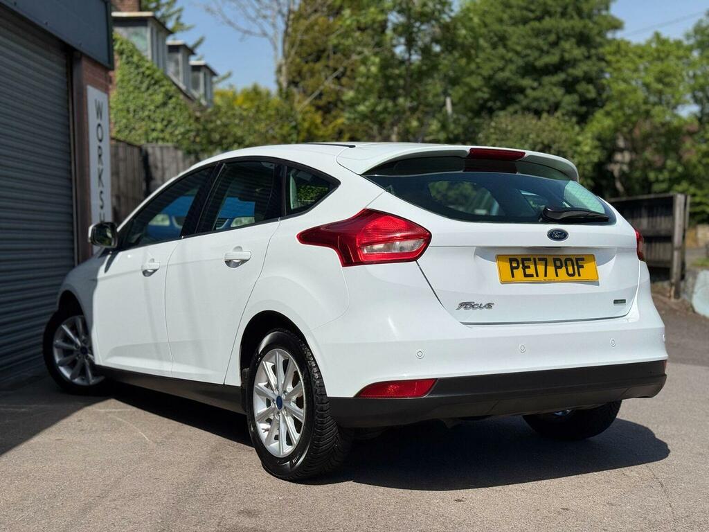 Ford Focus 1.0T Ecoboost Titanium Euro 6 Ss PE17POF White #2