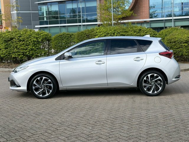 Toyota Auris 2015 1.2 Vvt-i Design Hatchback Silver #4