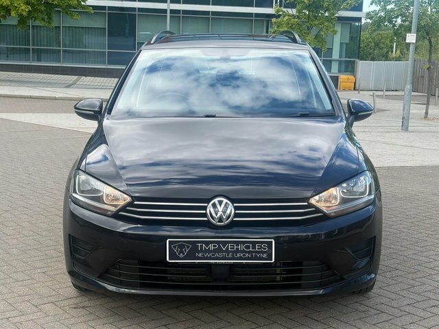 Volkswagen Golf SV 2016 1.4 Tsi Bluemotion Tech Se Mpv Dsg LR66LGO Black #4