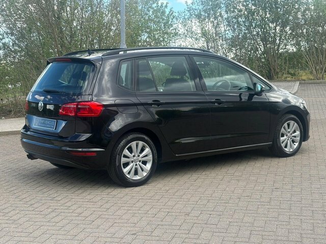 Volkswagen Golf SV 2016 1.4 Tsi Bluemotion Tech Se Mpv Dsg LR66LGO Black #3