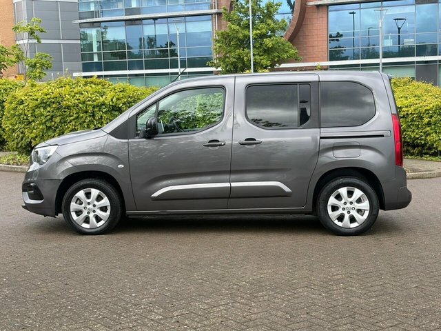 Vauxhall Combo-e Life 2022 50Kwh Se Mpv 5 Seat, 7.4Kw WM71ETY Grey #3