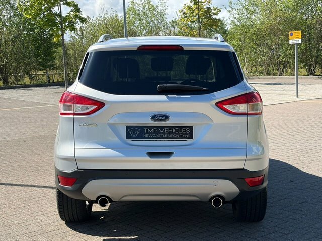 Ford Kuga 2015 2.0 Tdci Titanium Suv 2Wd E MD65ZXK Silver #4