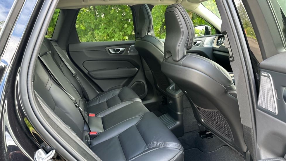 Volvo XC60 2.0 T8 18.8Kwh Ultra Dark Awd Euro 6 Ss BC75KJE Black #6