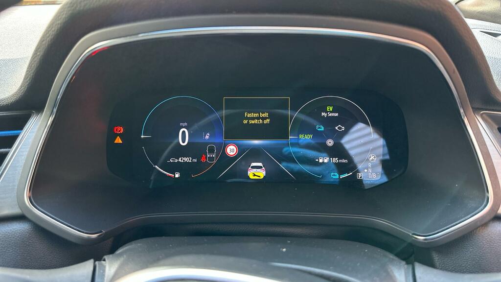 Renault Captur 1.6 E-tech 9.8Kwh Launch Edition Euro 6 Ss NH21FLA White #2