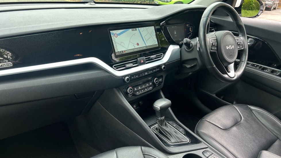 Kia Niro 1.6 Gdi 3 YR22FZN White #3