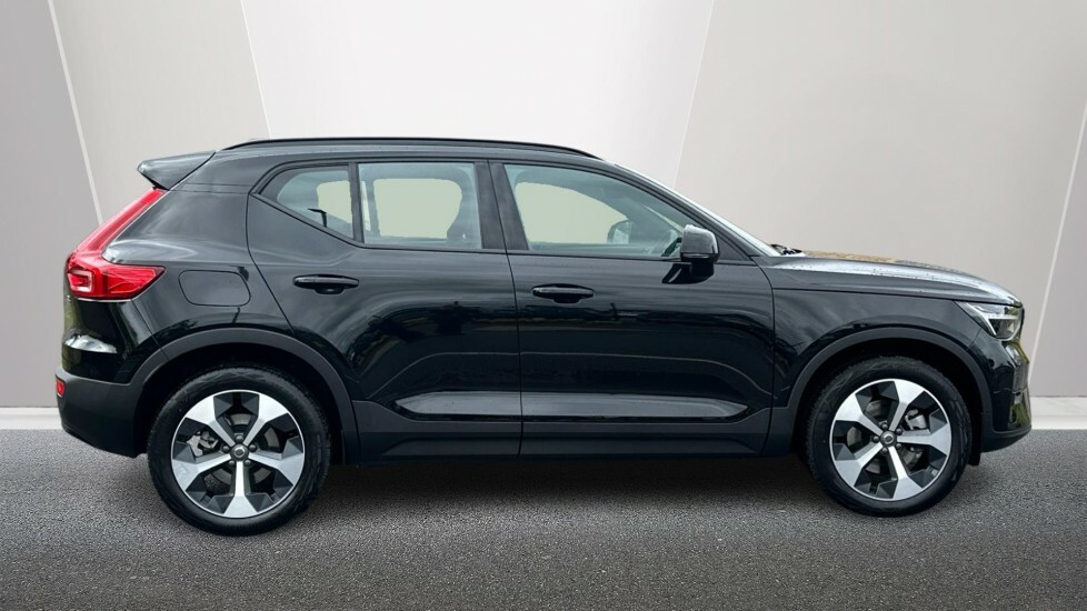 Volvo XC40 Plus, B4 Mild Hybrid, Dark Lovely Low Mi LD25ZYA Black #3