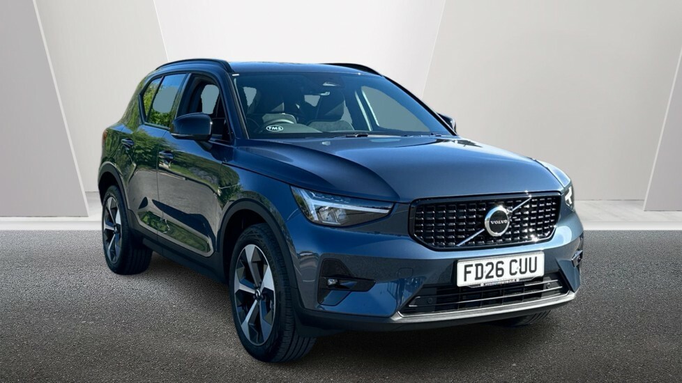 Volvo XC40 Plus, B3 Mild Hybrid, Dark Denim Blue Blue