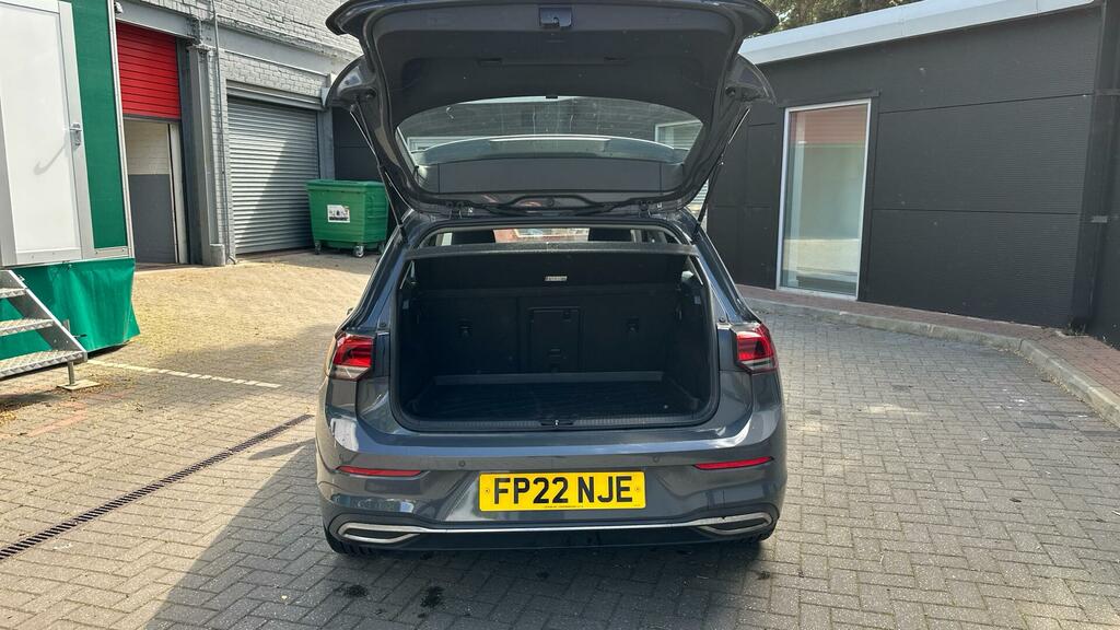 Volkswagen Golf 1.5 Tsi Style Euro 6 Ss FP22NJE Grey #4