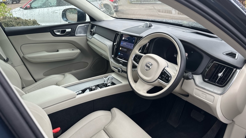Volvo XC60 Ultra, B5 Awd Mild Hybrid, Bright RE25PWX Blue #4