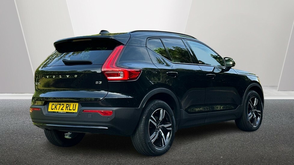Volvo XC40 2.0 B3 Mhev Plus Dark Suv Hybrid Dct Au Black #2
