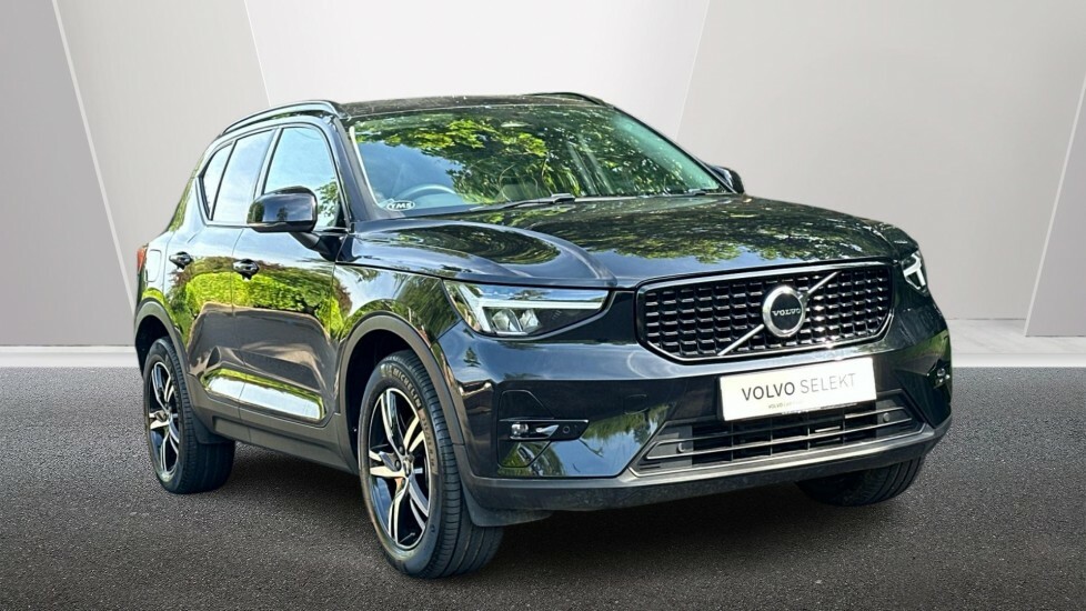 Volvo XC40 2.0 B3 Mhev Plus Dark Suv Hybrid Dct Au Black