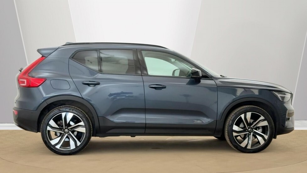 Volvo XC40 2.0 B3 Mhev Ultra Dark Suv Hybrid Dct A LA25YBJ Blue #2