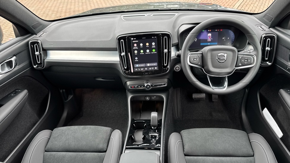 Volvo XC40 Plus, B3 Mild Hybrid, Dark BT26OZE Blue #5