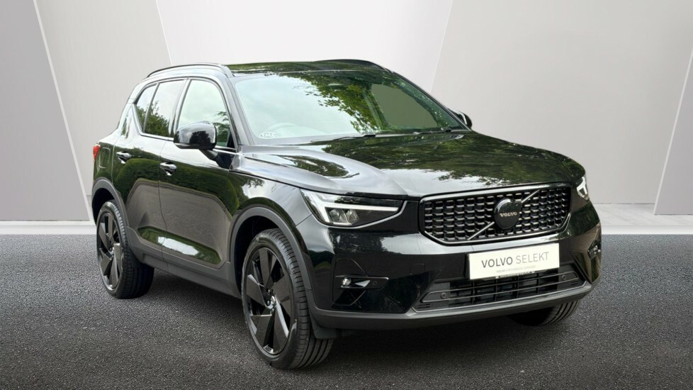 Volvo XC40 2.0 B4 Mhev Plus Black Edition Suv Hybr Black