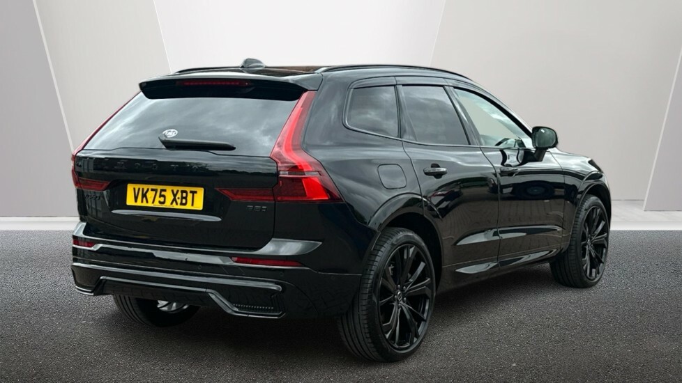 Volvo XC60 Black Edition Plus, B5 Awd Mild Hybrid, VK75XBT Black #2