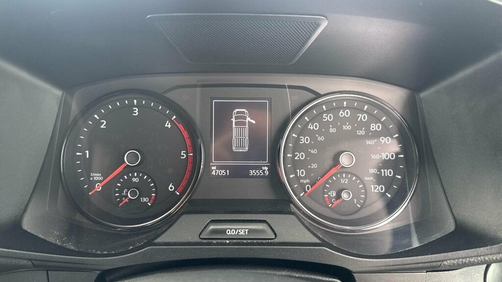 Volkswagen Crafter 2.0 Tdi Cr35 Startline Panel Van BG23FFB White #4