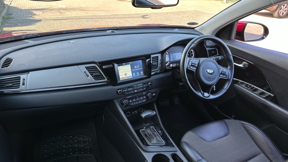 Kia Niro 1.6 Gdi 2 Red #3