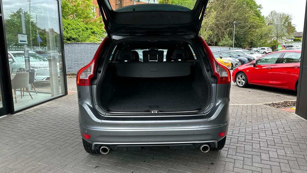 Volvo XC60 2.4 D4 R-design Lux Nav Awd Euro 6 Ss Grey #4