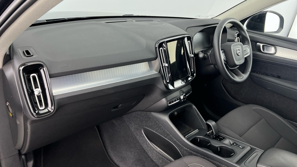 Volvo XC40 Momentum, T3 VO22XGC Black #6