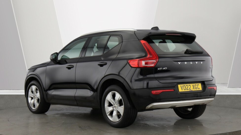 Volvo XC40 Momentum, T3 VO22XGC Black #3