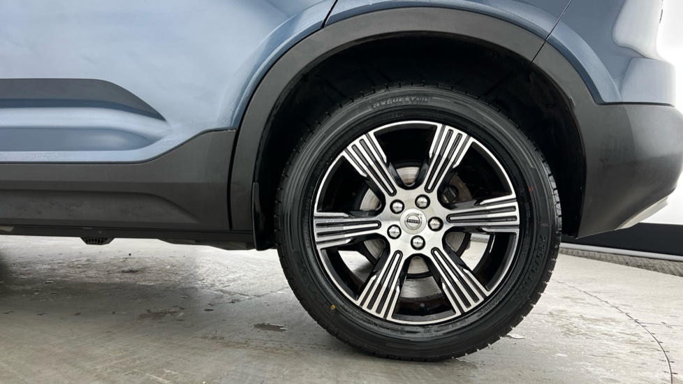 Volvo XC40 Inscription, T3 YY22DZA Blue #4