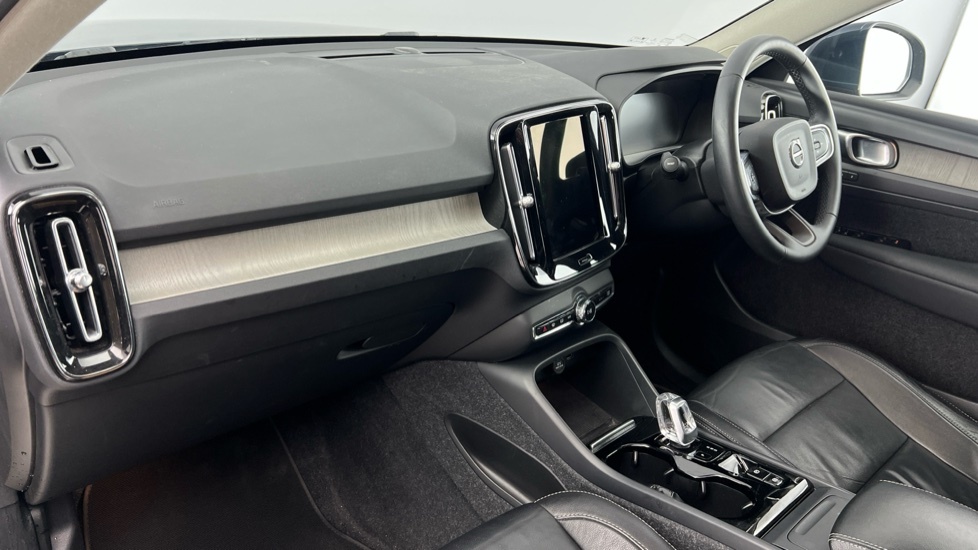 Volvo XC40 Inscription, T3 YY22DZA Blue #6