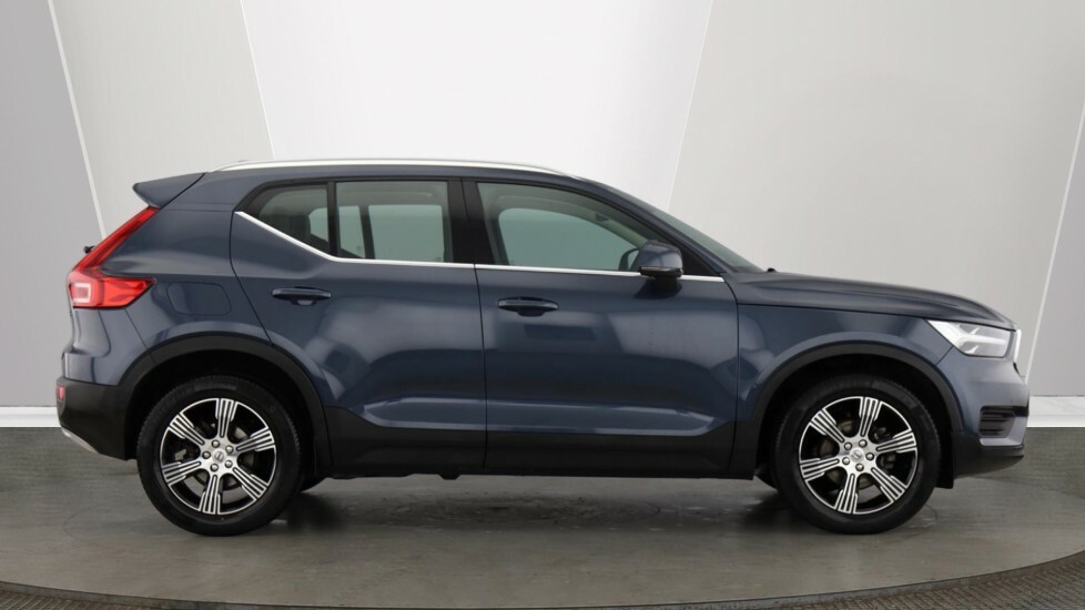 Volvo XC40 Inscription, T3 YY22DZA Blue #2