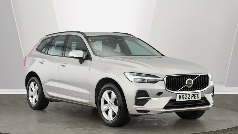 Volvo XC60 Momentum, B4 Awd Mild Hybrid Silver