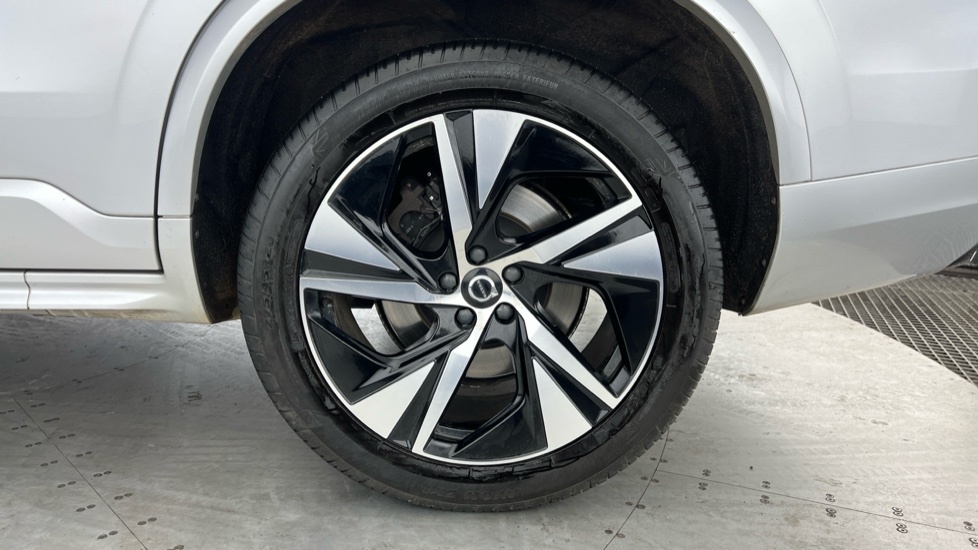 Volvo XC90 R-design, B5 Awd Mild Hybrid, 7 Seats DY22FSF Silver #4